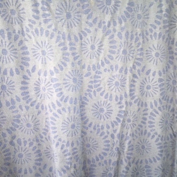 Loft Blue Diamond Sleeveless Blouse - Picture 3 of 4